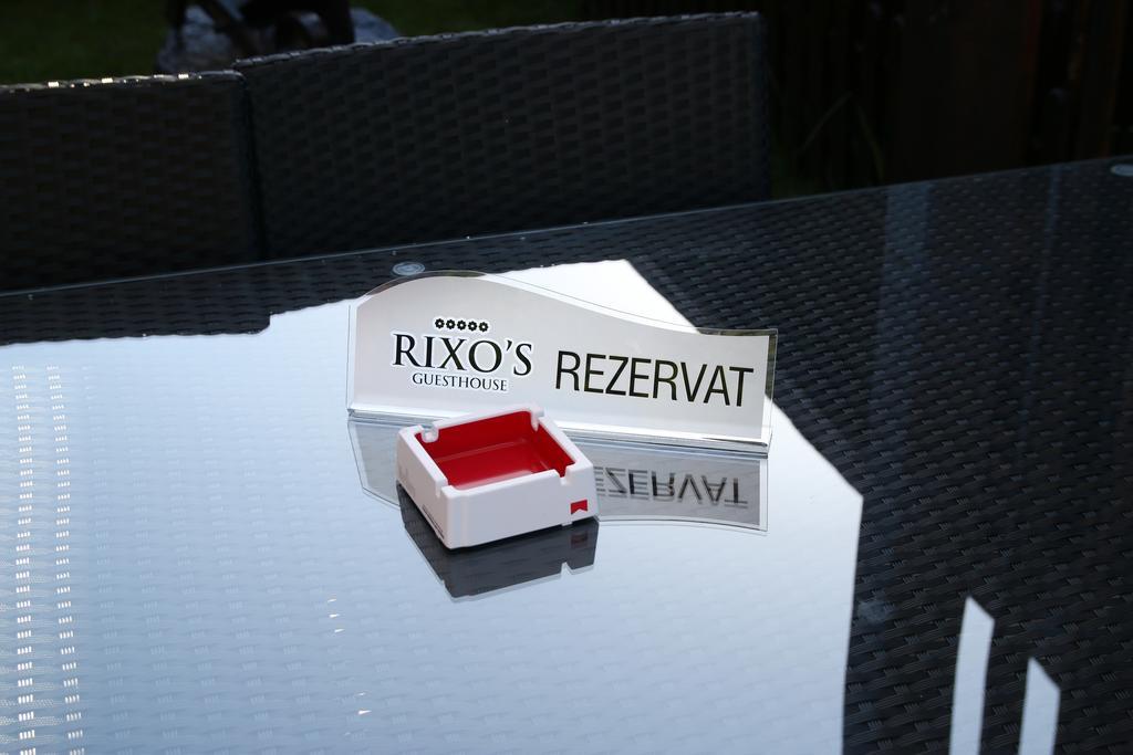Rixo'S Guesthouse Circea Exterior photo